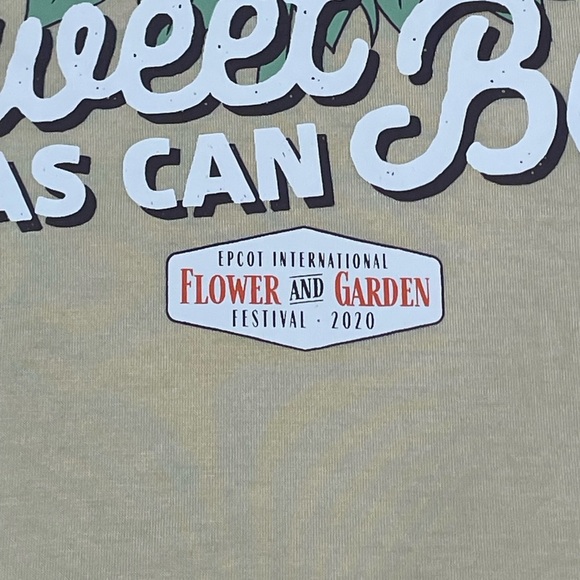 Disney Epcot Flower & Garden 2020 Shirt‎ Top Large Yellow Spike the Bee WDW - Picture 6 of 7